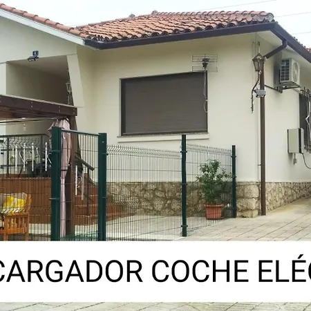 Casa La Juncara 別荘 グアルニッソ