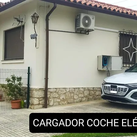 Casa La Juncara * Guarnizo