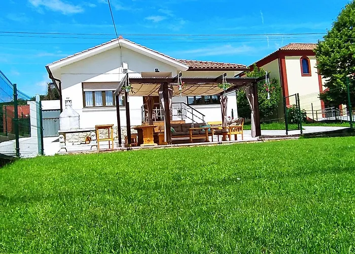 Prázdninový dům Casa La Juncara Guarnizo